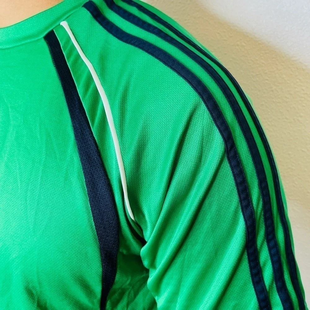 Adidas Men’s Green Short Sleeve Crewneck Striped Activewear Athletic Shirt Sz L